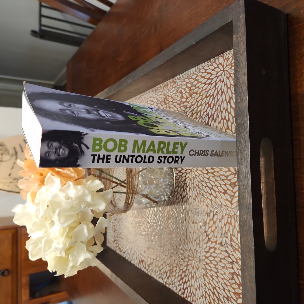 Bob Marley The Untold Story by Chris Salewicz Book - Picture 4 of 5